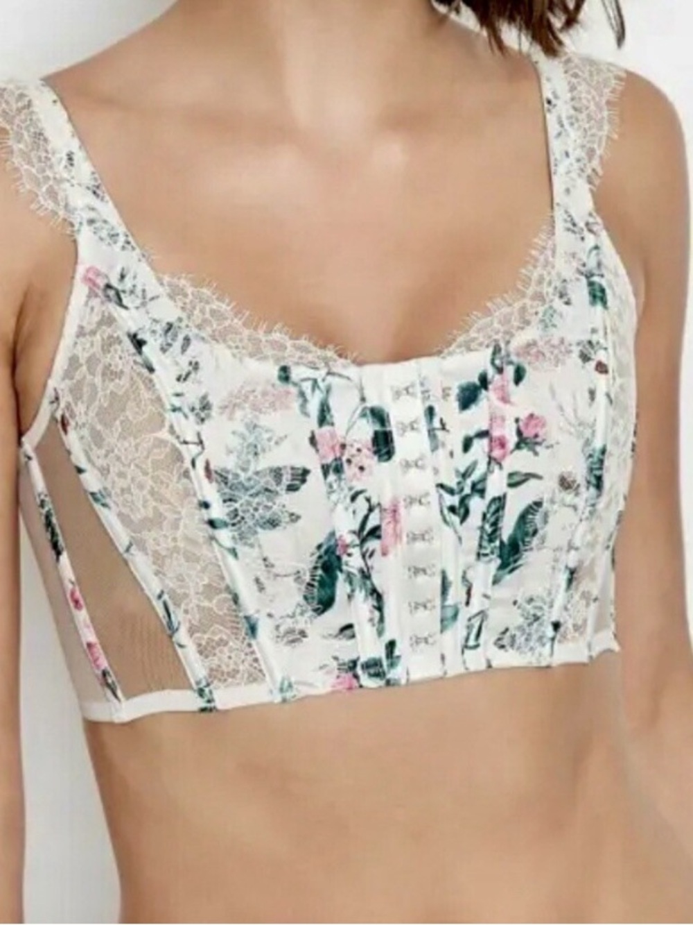 VS Dream Angels Le Fleur Demi Corset Bra